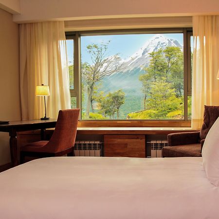 Arakur Ushuaia Resort & Spa Extérieur photo A room at the hotel
