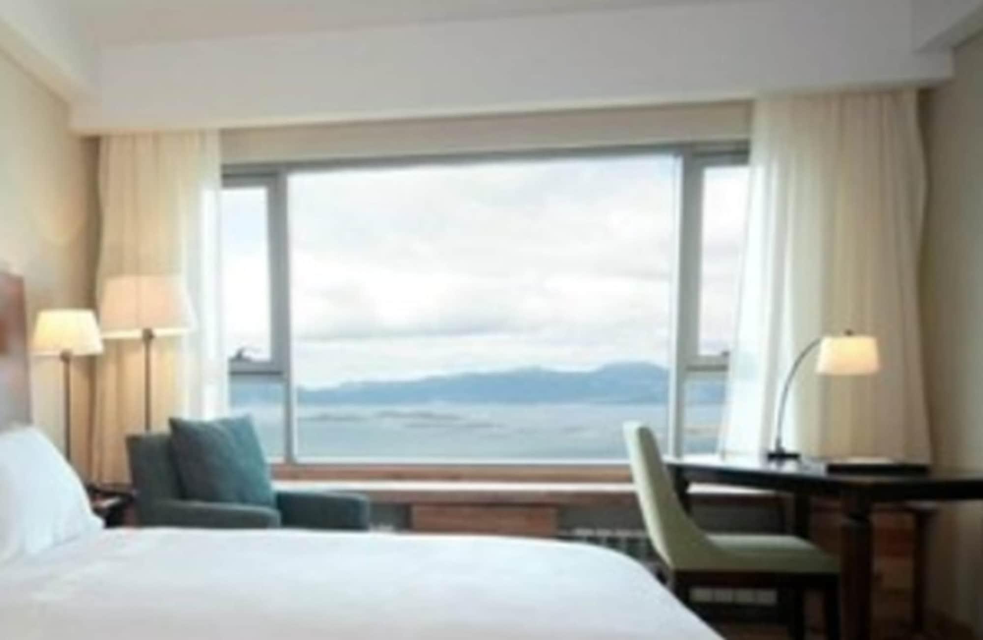 Arakur Ushuaia Resort & Spa Extérieur photo A room at the hotel