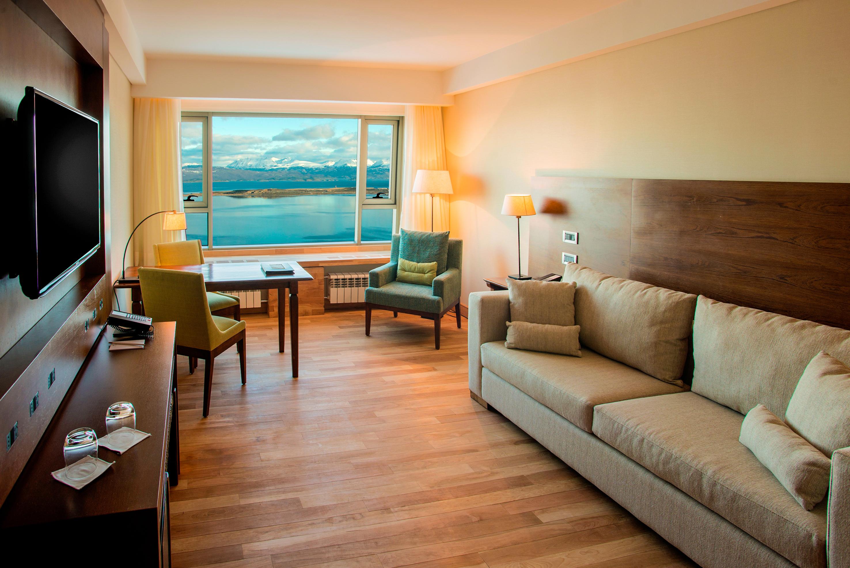 Arakur Ushuaia Resort & Spa Extérieur photo A room at the hotel