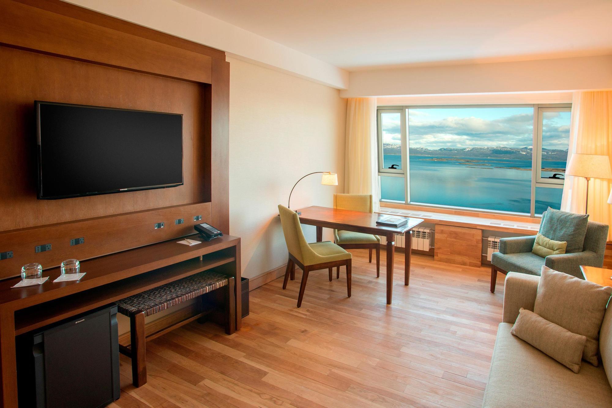 Arakur Ushuaia Resort & Spa Extérieur photo A room at the hotel