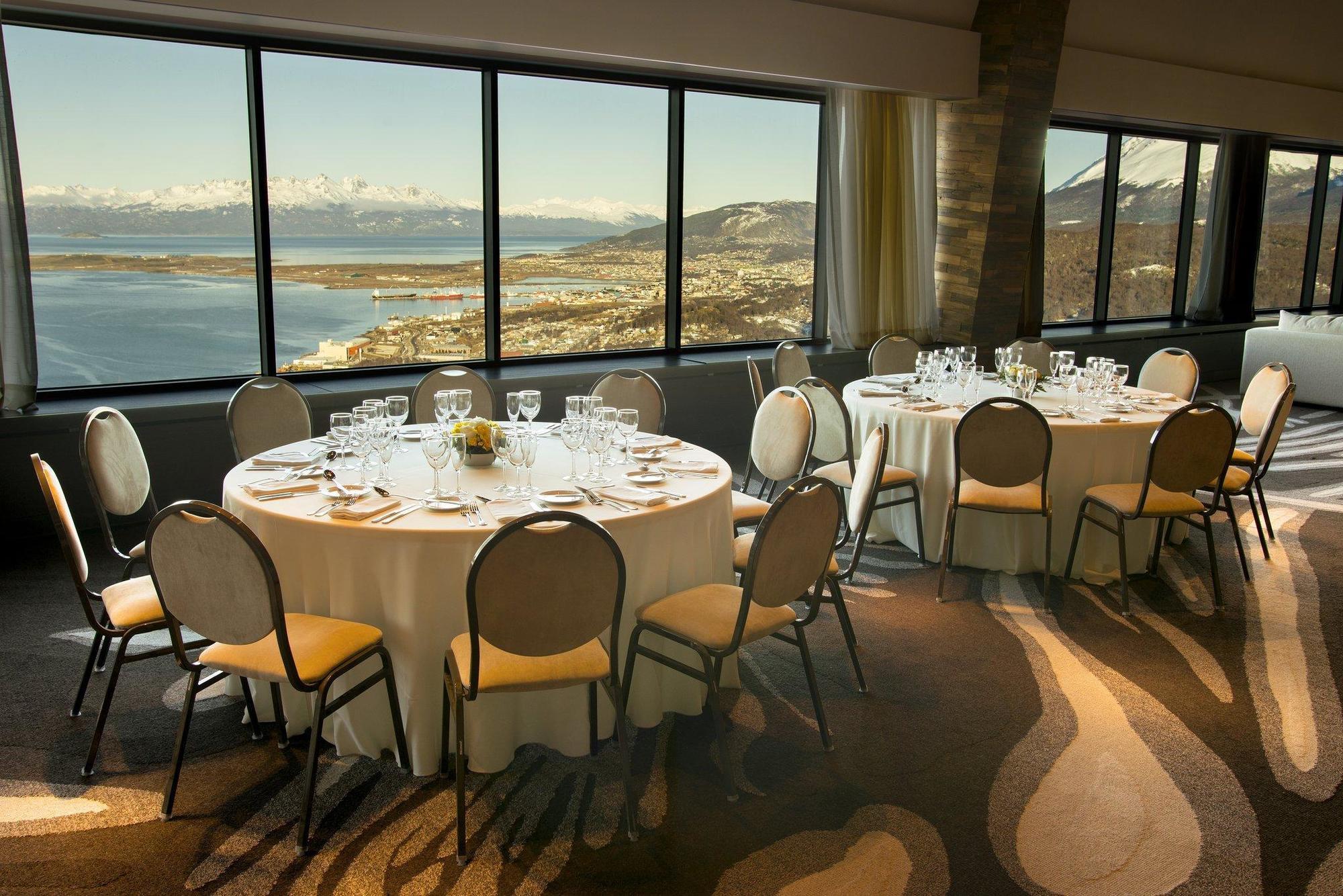 Arakur Ushuaia Resort & Spa Extérieur photo The 2010 World Economic Forum on Latin America